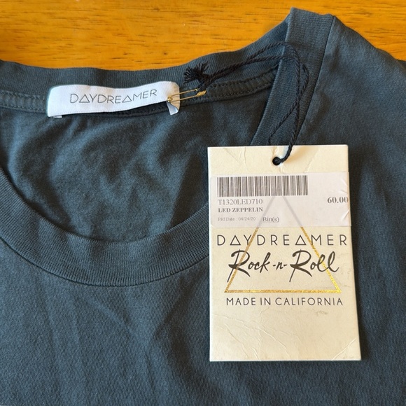 Day Dreamer Rock n Roll series shirt. LED-Zeppelin. Size medium. New w/ tag - Picture 10 of 13